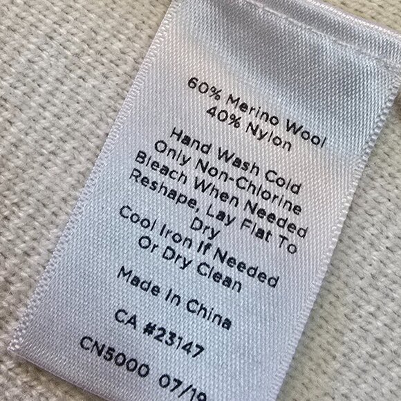 TALBOTS Cream  Notch Collar Sweater Blazer sz M Petite - Picture 4 of 9